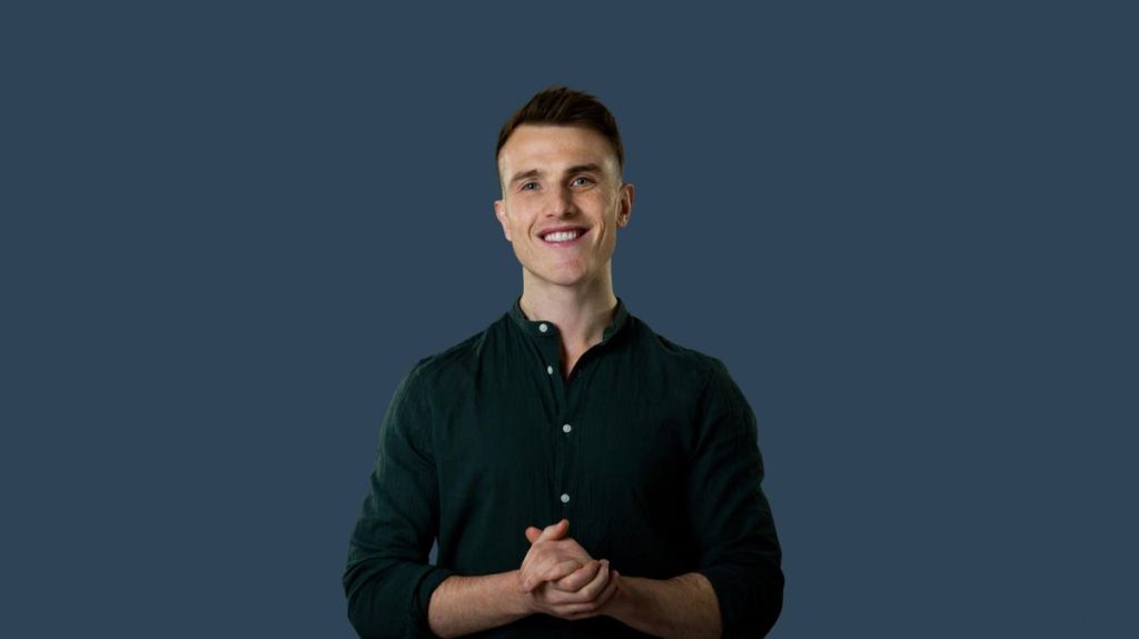 Avoid These 10 Common Writing Mistakes To Build Your Twitter Audience