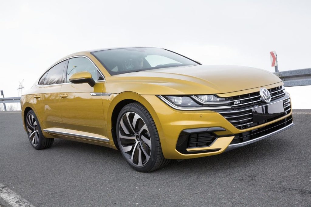 VW Cost-Cuts Face Investor Scrutiny As China Threat Spurs Tariff Talk