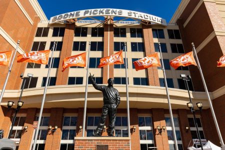 Oklahoma State Receives $120 Million From T. Boone Pickens Foundation