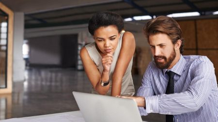 Train ChatGPT To Write Your Website Homepage In 5 Easy Steps