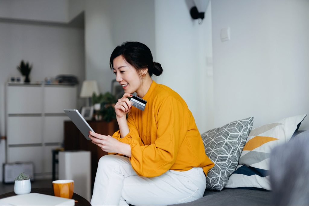 How Selling Digital Products Can Revolutionize Your Business