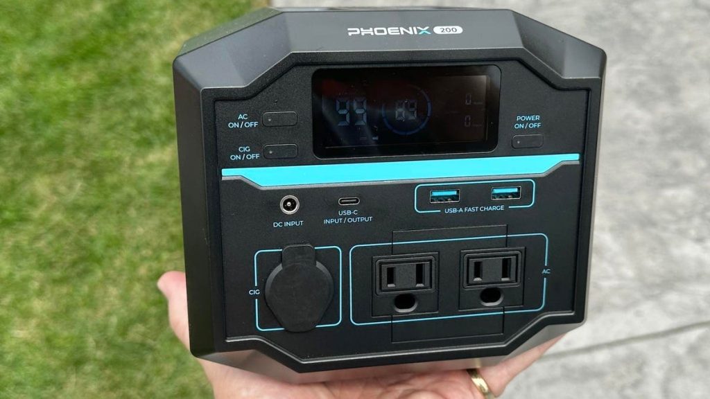 Renogy Phoenix 200, Ultra-Portable Power Station