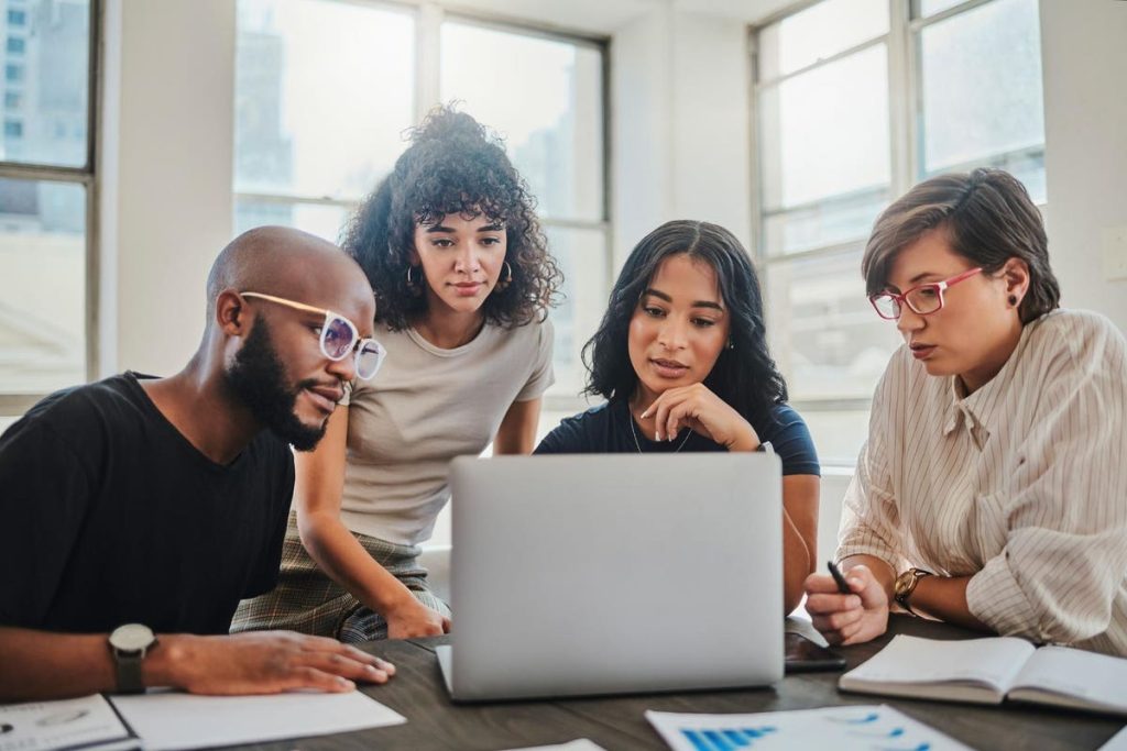 How To Select The Right Website Plugins For Your Business Needs