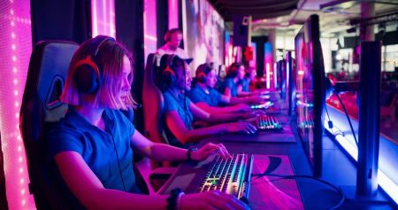 How Esports Uses Artificial Intelligence To Connect With Fans