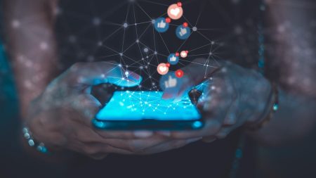 Do Personal Stories On LinkedIn Build Your Professional Network?