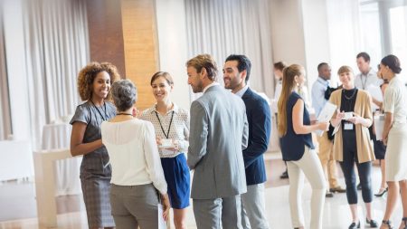 5 ChatGPT Prompts To Meet New People With Confidence